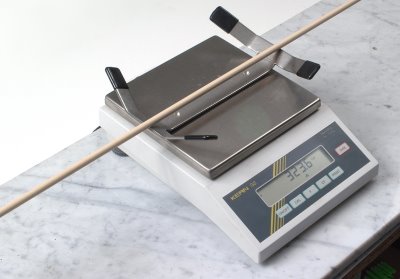 Schaft auswiegen +/- 20 grs.